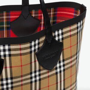 Burberry tote bag
